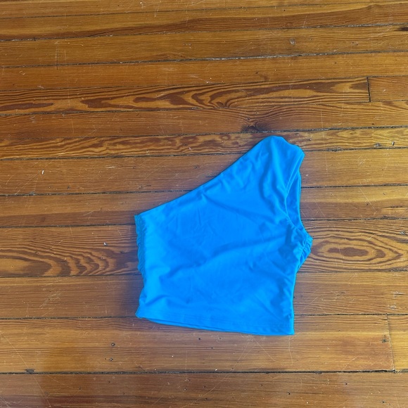 Superdown cassandra crop top - Picture 3 of 10